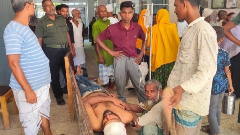 ময়মনসিংহে জমি নিয়ে বিরোধের জেরে সংঘর্ষ, আহত ১০ জন